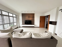 Blk 292C Skypeak @ Bukit Batok (Bukit Batok), HDB 5 Rooms #585829201